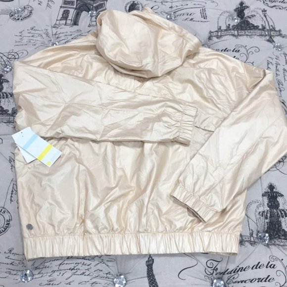 Zella Style Game Shine Hooded Jacket - Picture 9 of 11